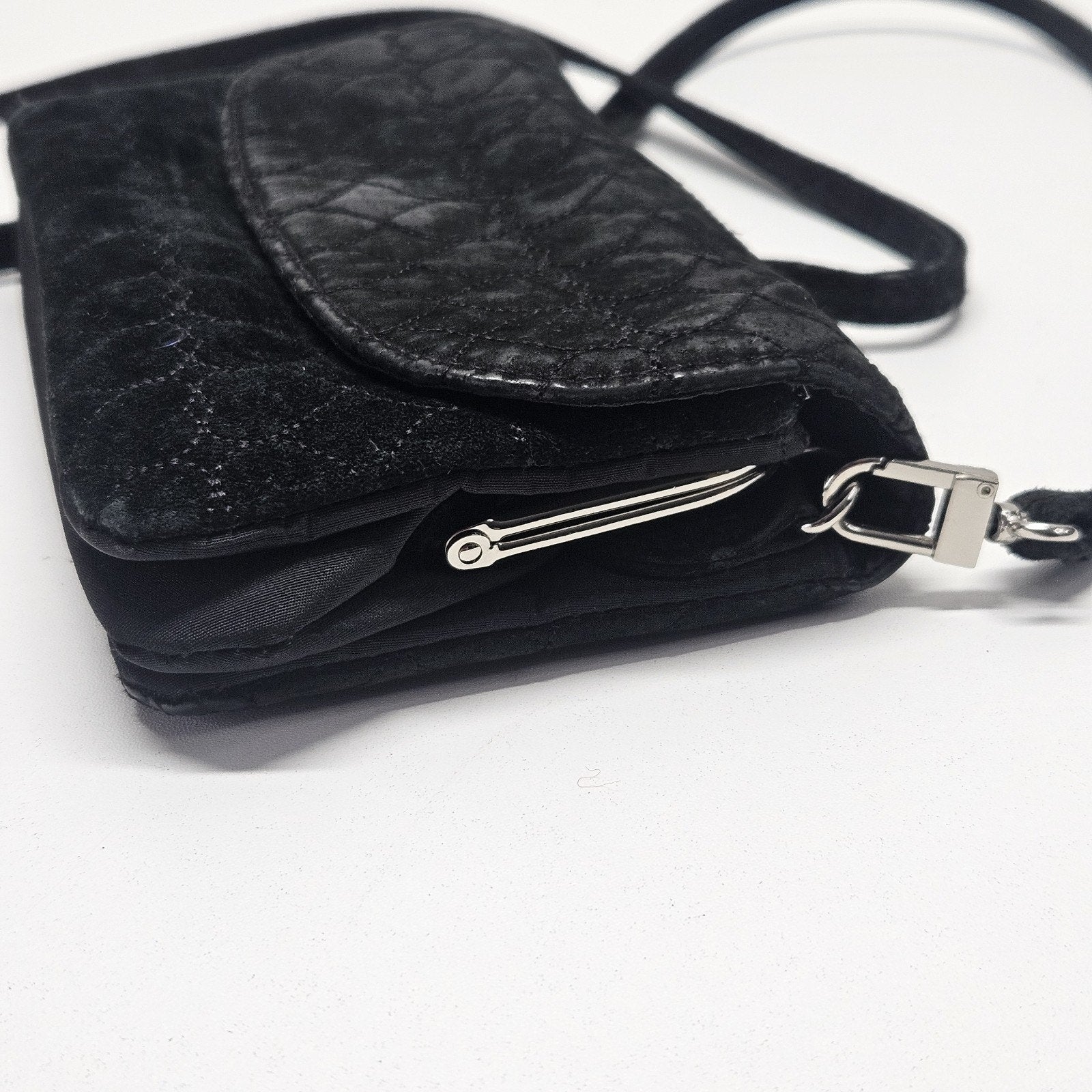 Vintage Wilsons Leather Maxima Black Suede Crossbody Quilted 90s Y2K Goth Grunge