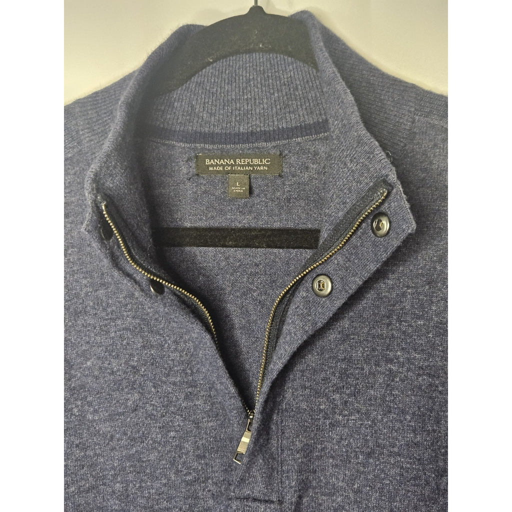 Banana Republic Men's Italian Yarn Wool Blue Henley Style Sweater Size Large