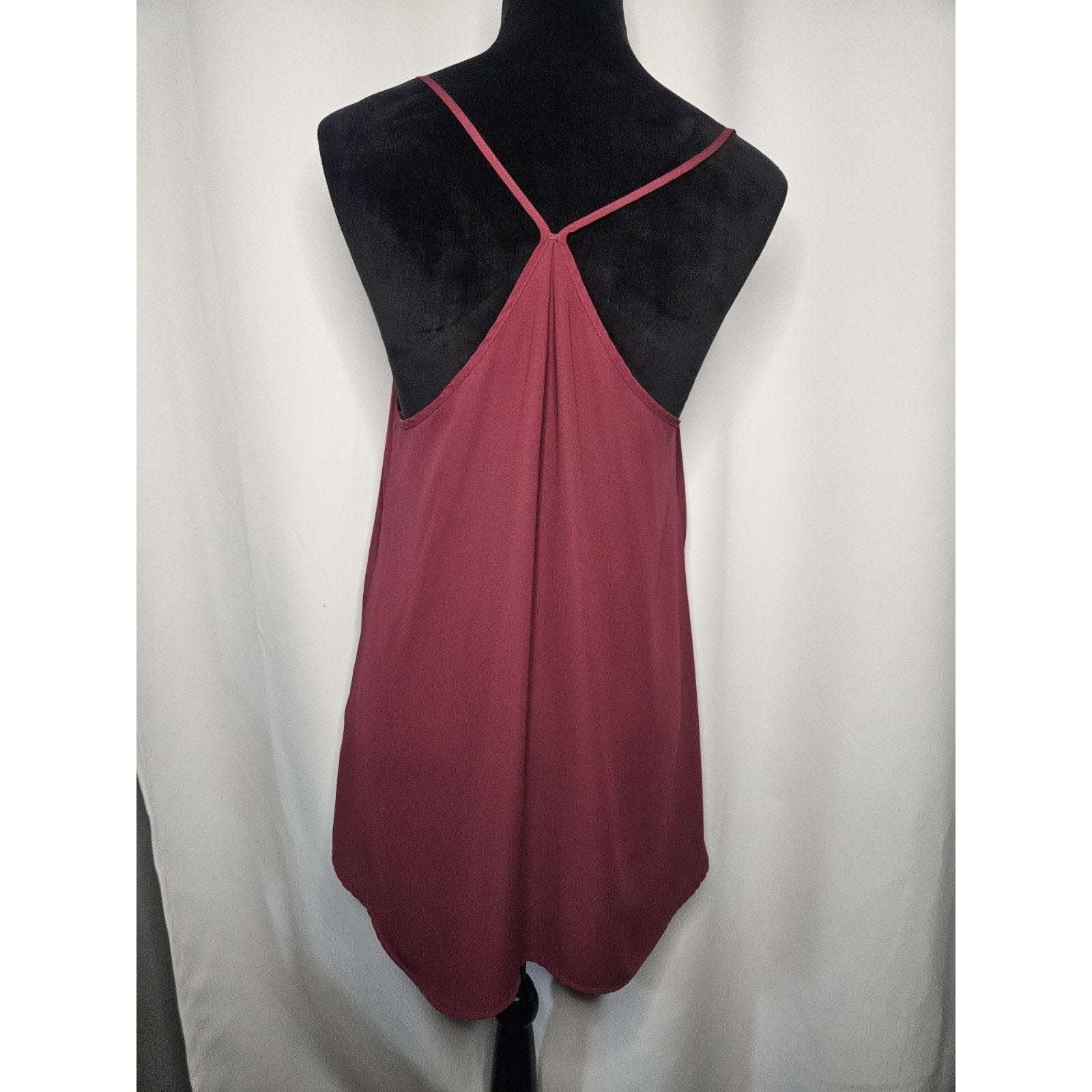 Banana Republic Twist Front Crepe Camisole Cami Sleeveless Blouse Medium Wine