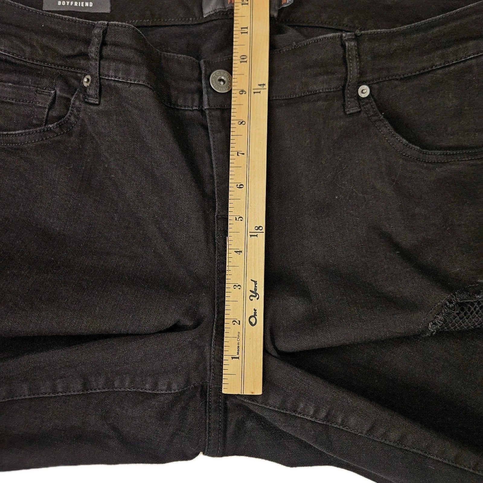 Torrid Boyfriend Jeans Black Denim Stretch Straight Distressed 18 Reg Fishnets