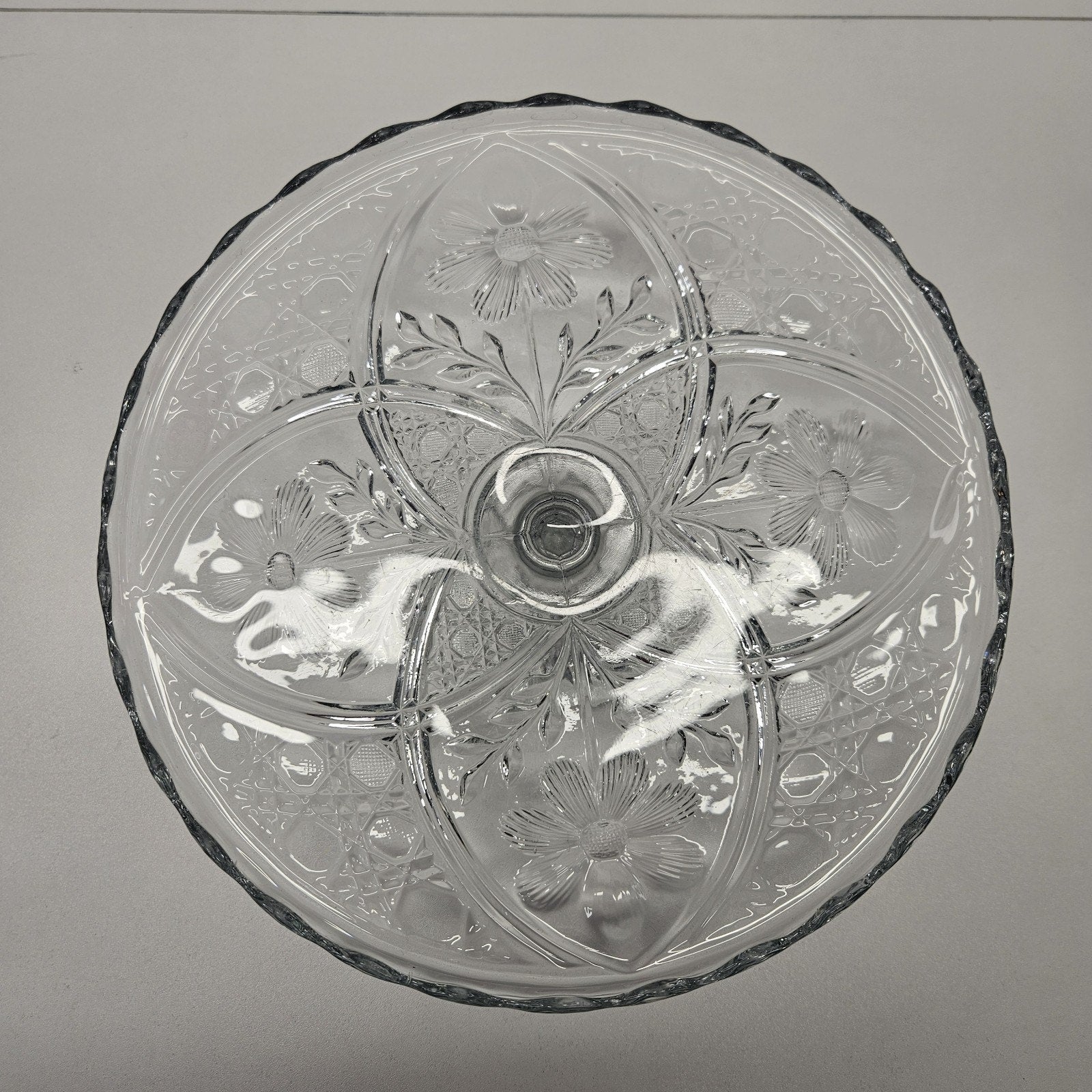 Indian Glass Floral Pattern Glass Diamond Point 9.5" Cake Stand Retro Serving