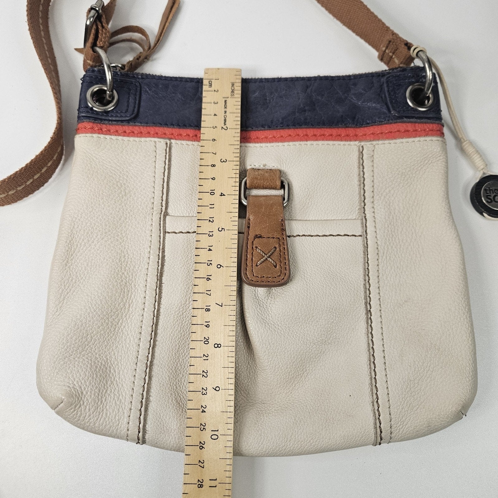 The Sak Pebbled Leather Crossbody Shoulder Handbag Webbed Strap Beige Kendra