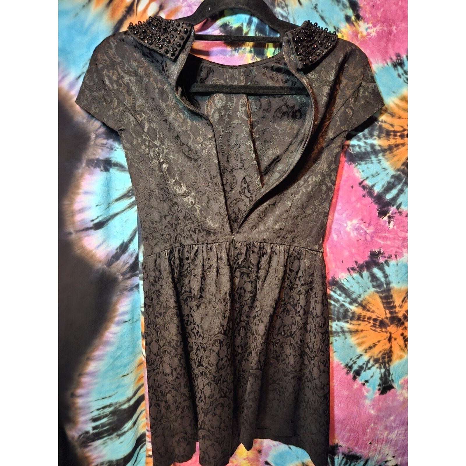 Kensie Black Brocade Print Embellished Beaded Collar Cap Sleeve Dress Size Small