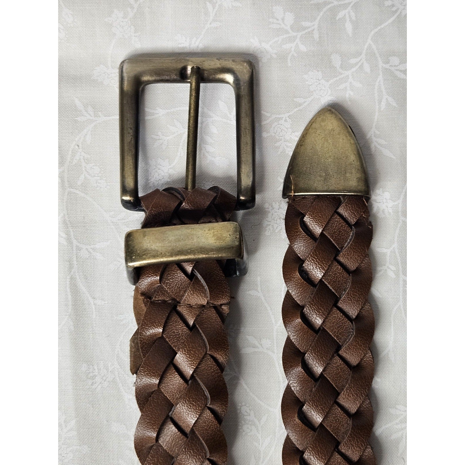 Women's Belt Brown XS VTG Braided Woven Faux Leather Metal Tip Casual Ladies 30"
