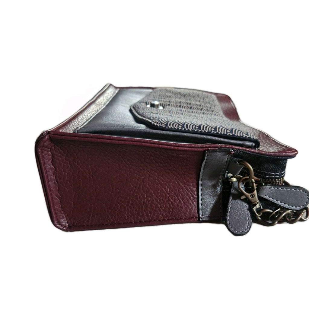 Burgundy BoeJack Design Crossbody Purse w Chain Strap & Pattern
