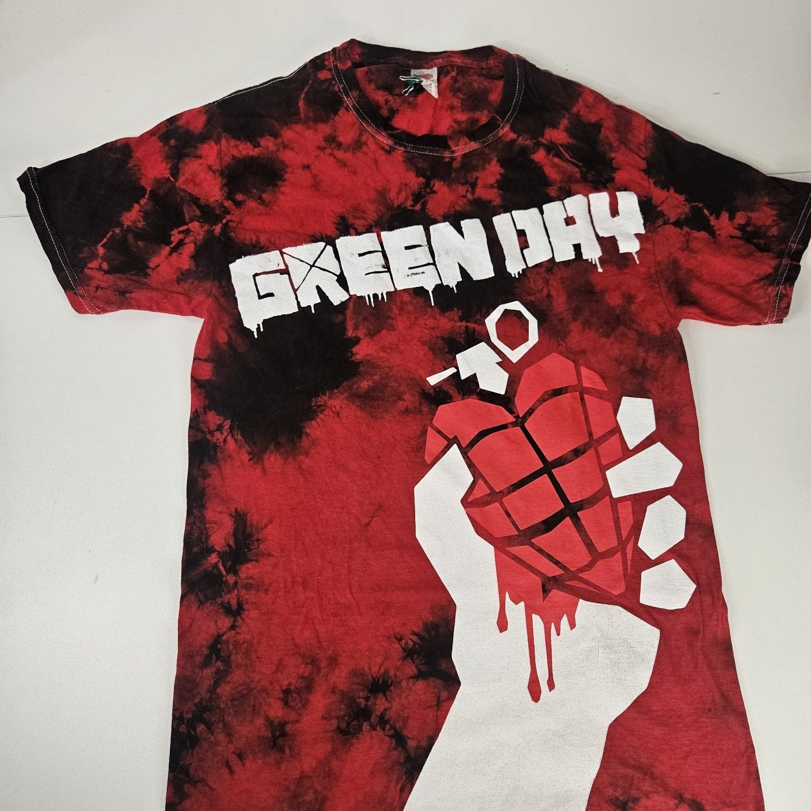 Green Day American Idiot Tie Dye Vintage T-Shirt Rock Band Small