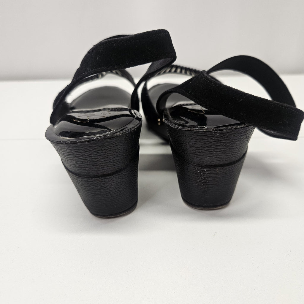 Shilip Footwear Low Platform Wedge Studded Sandals Black Rhinestones Sz 8.5M
