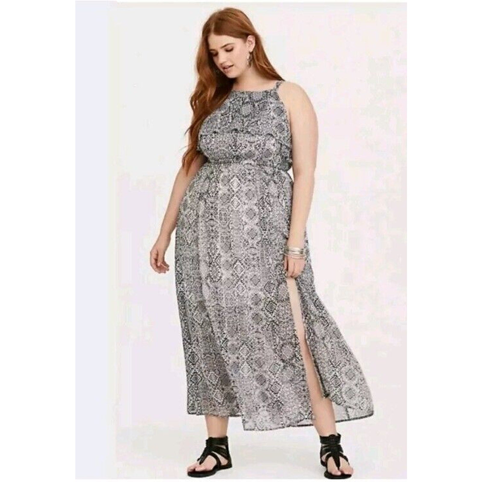 Torrid Black White Patterned Maxi Dress Lined Tie V-Neck Ruffle Sleeves Size 1