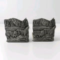 Vtg 90s Natural Wonder National Wildlife Foundation Grey Wolf Metal Bookends Set