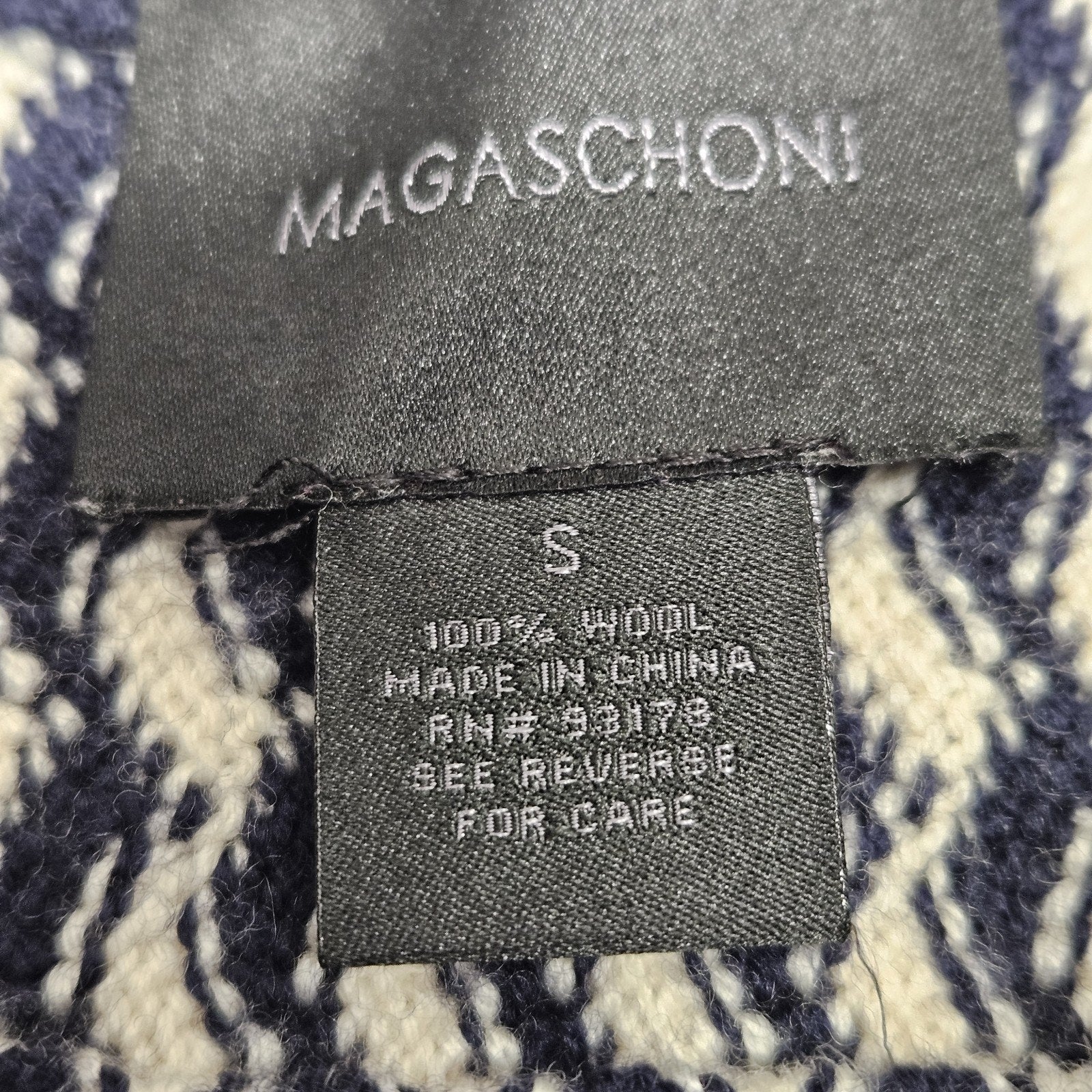 Magaschoni Long Sleeve 100% Wool Crew Neck Soft Sweater Small White Blue