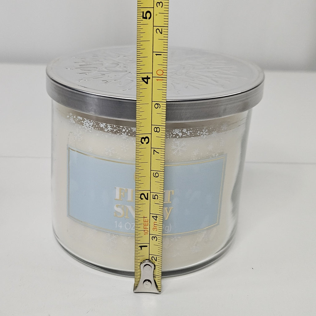 Huntington Home Soy Blend Candle - FIRST SNOW Scent - 3 Wick 14 oz 4" Round