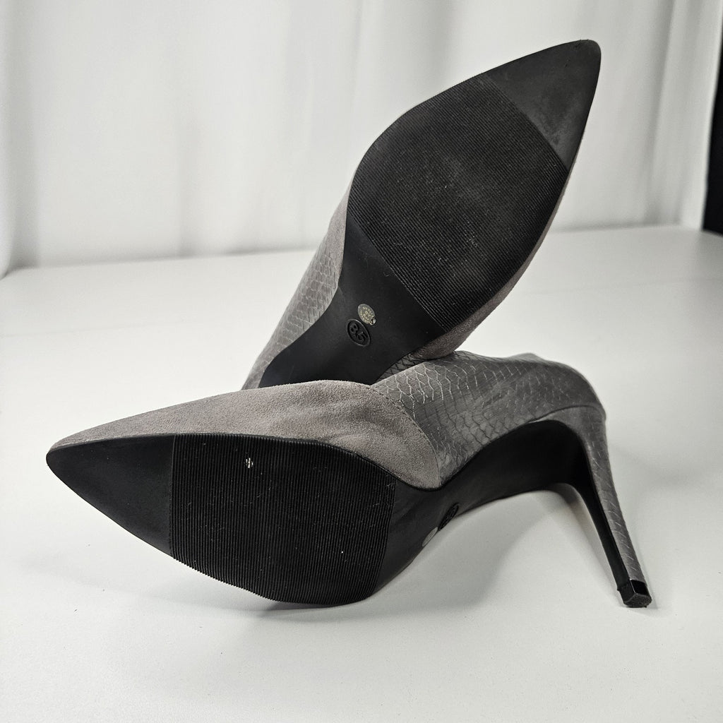 Worthington Women's Gray Suede High Heels Pumps Shoes Size 8.5 Faux Snakeskin