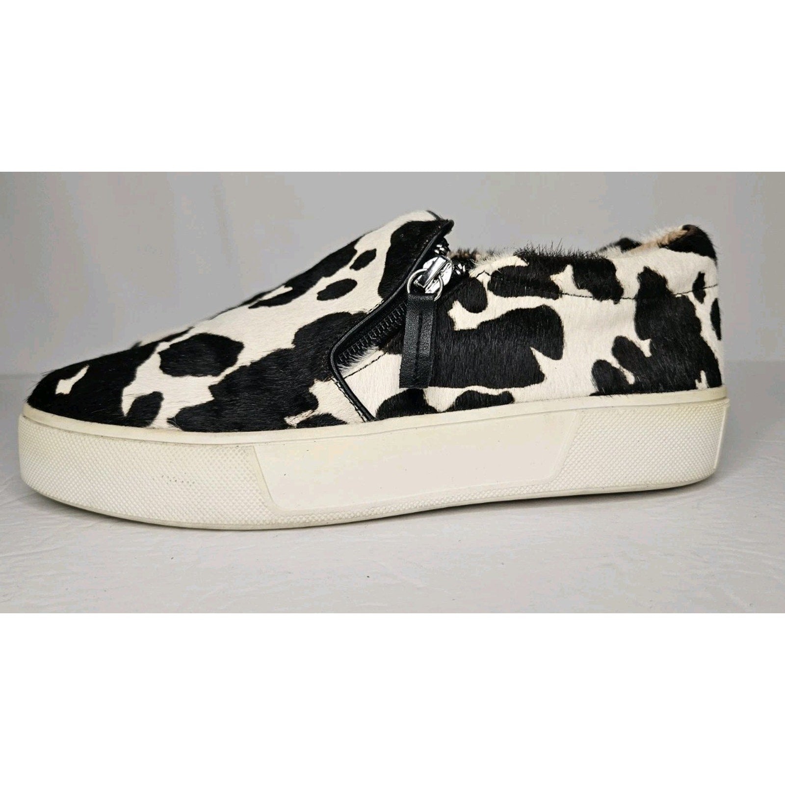 Very Volatile Women's Size 7.5 Normande Sneakers Black White Cow Print Real Fur