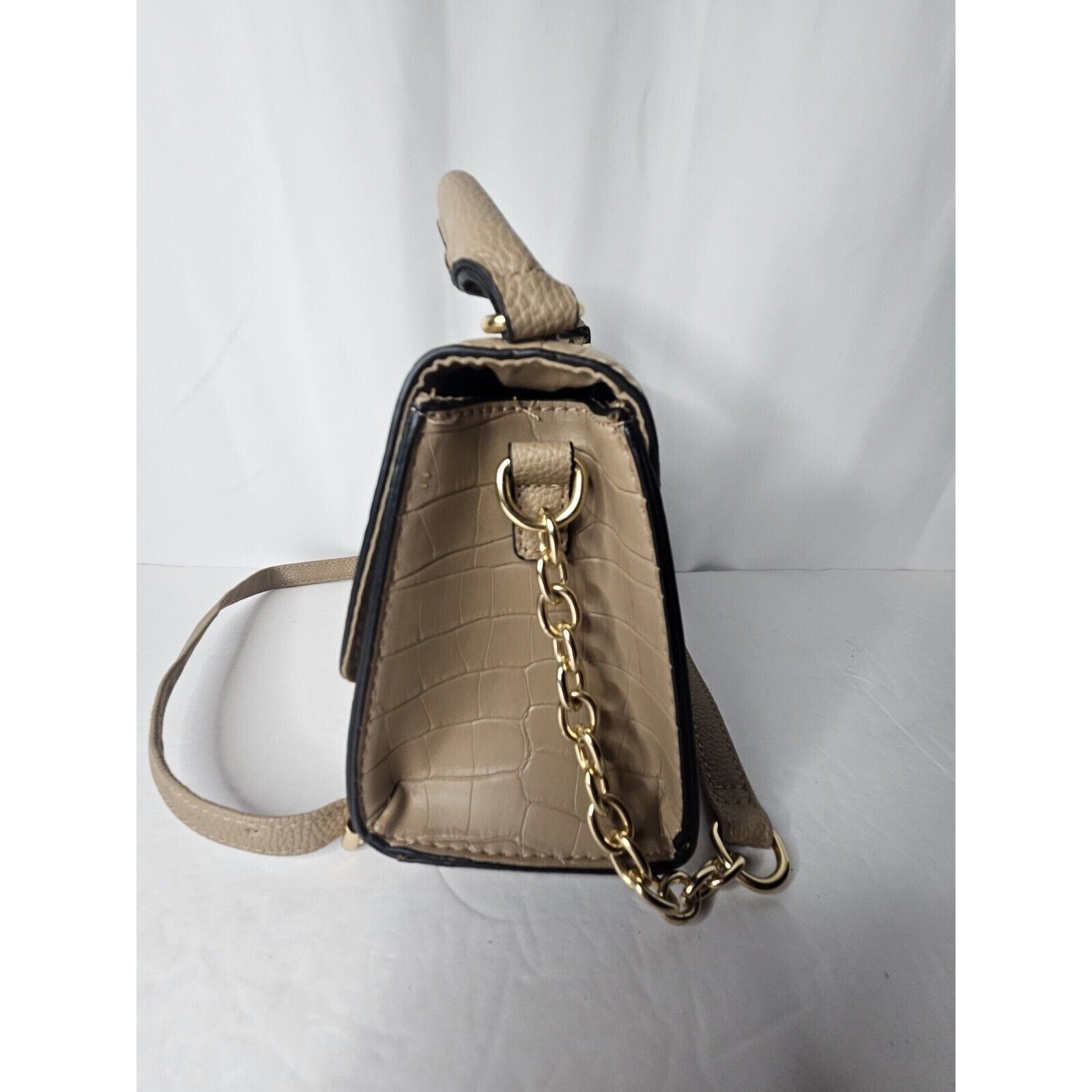 New!! Primark Women Very Cute Bone Shoulder Bag!! NWOT