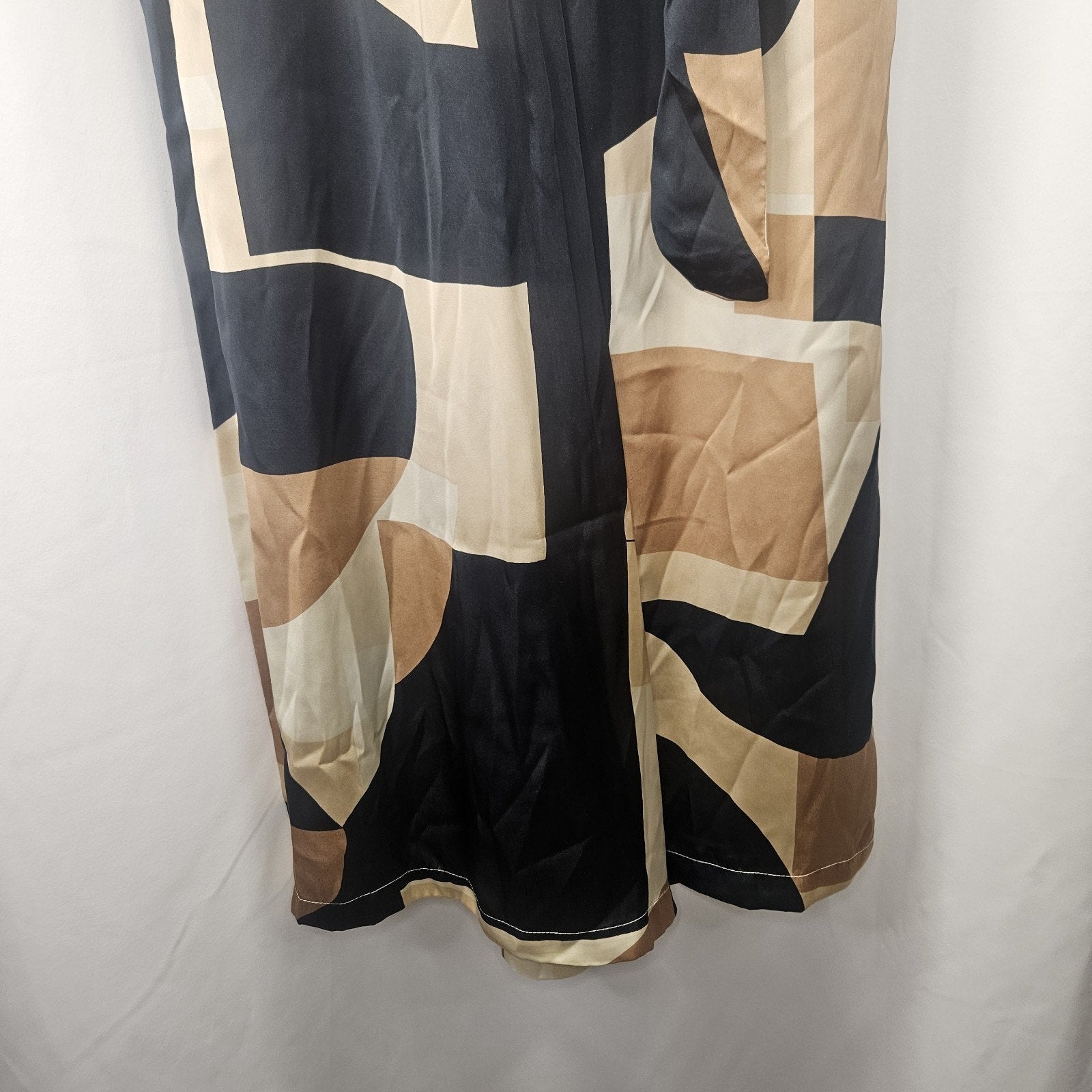 NWT Dress Forum Wide Leg Satin Crop Pants Abstract Print High Rise Size Large